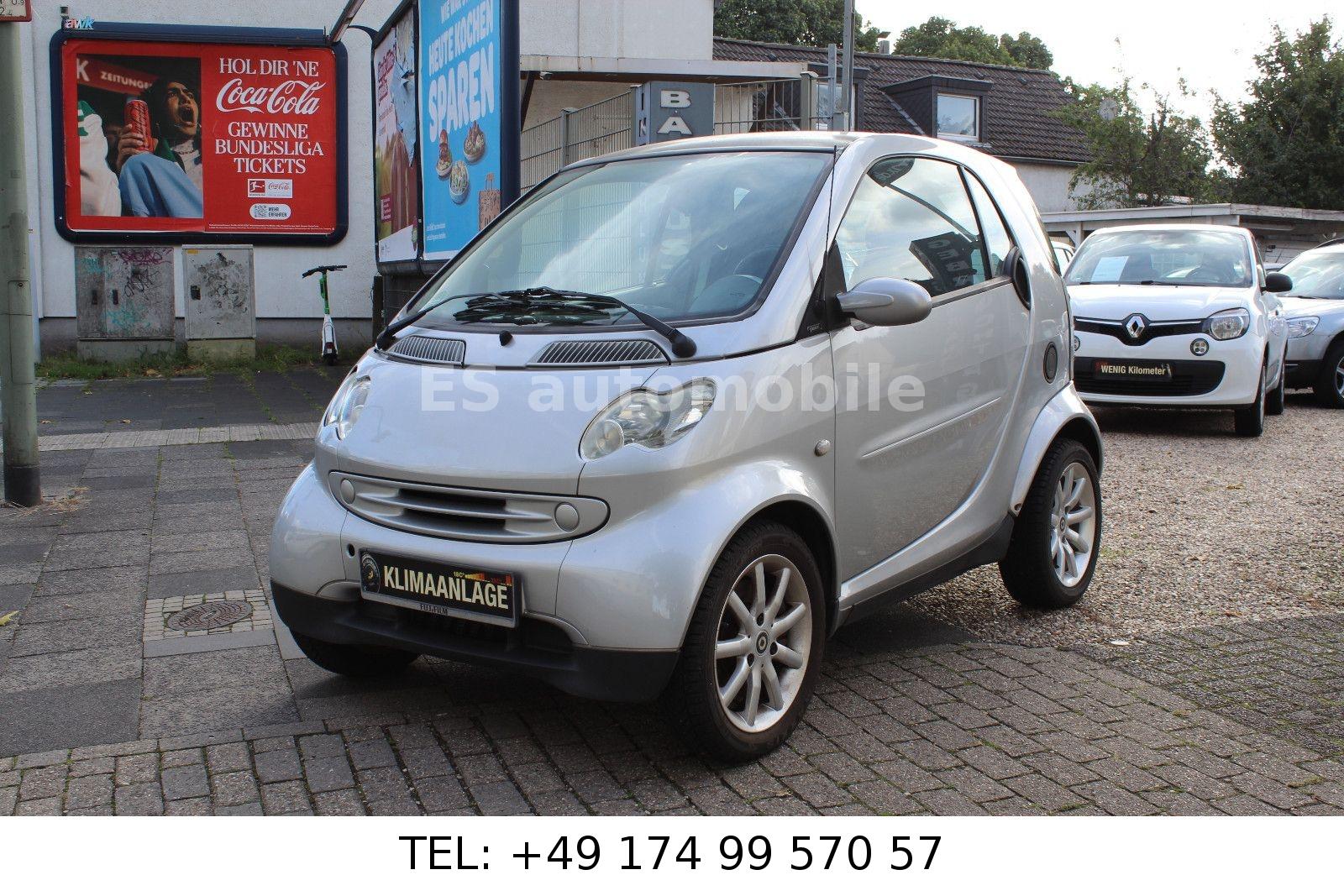 Smart ForTwo coupe Basis**TÜV NEU / Klima**