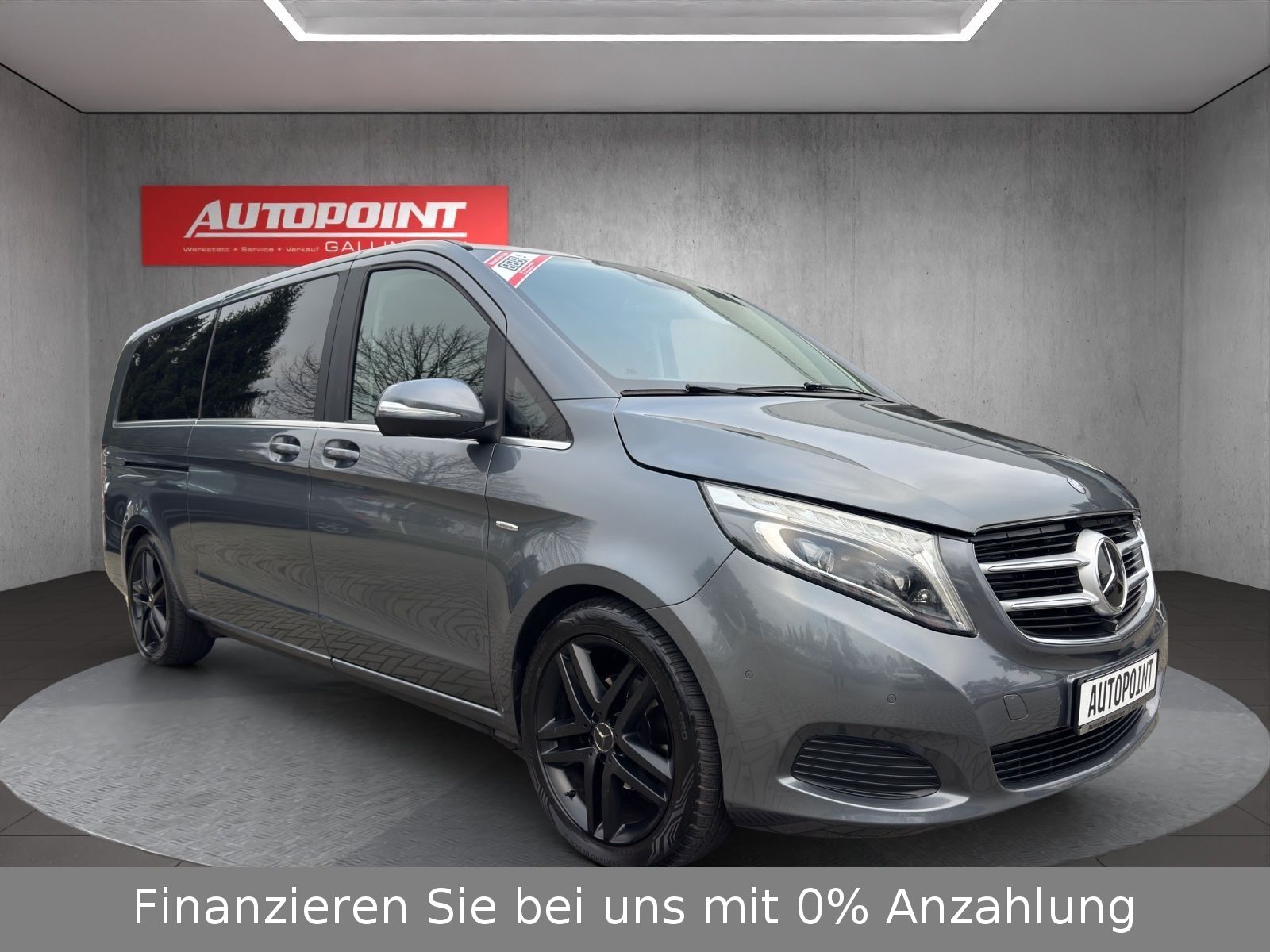 MERCEDES-BENZ V220CDI AVANTG/EDITION extralang Rollstuhlbühne