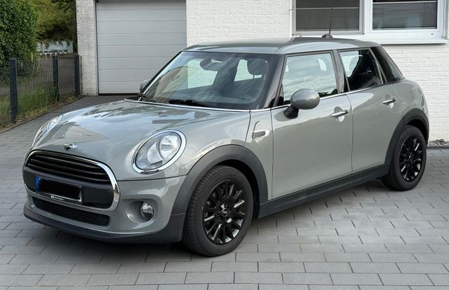 MINI One One