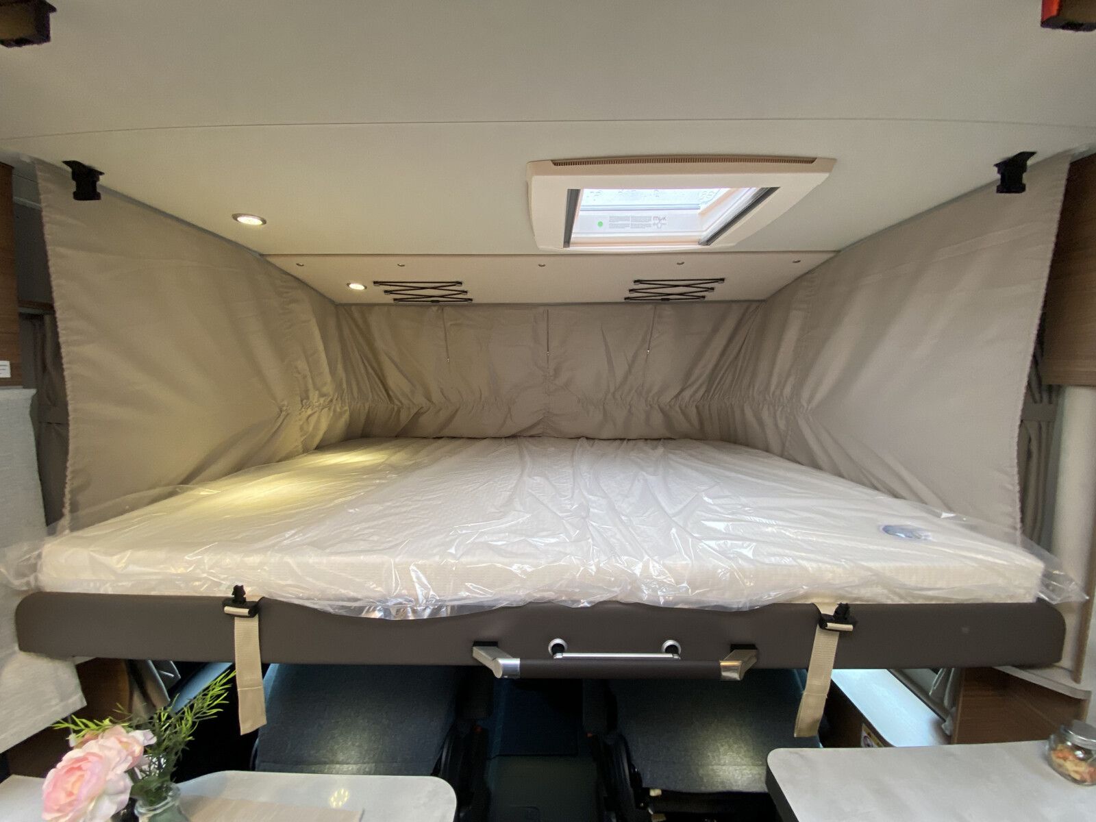Fahrzeugabbildung Knaus Van i 550 MF