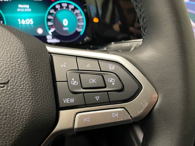 Golf VIII Life 1.0 eTSI DSG RFK NAVI ACC SHZ