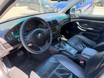BMW 530 - 10