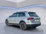 Volkswagen Tiguan Life 4Motion 2.0TDI 150Ps - mit Diesel-Antrieb: Silber, Geländewagen