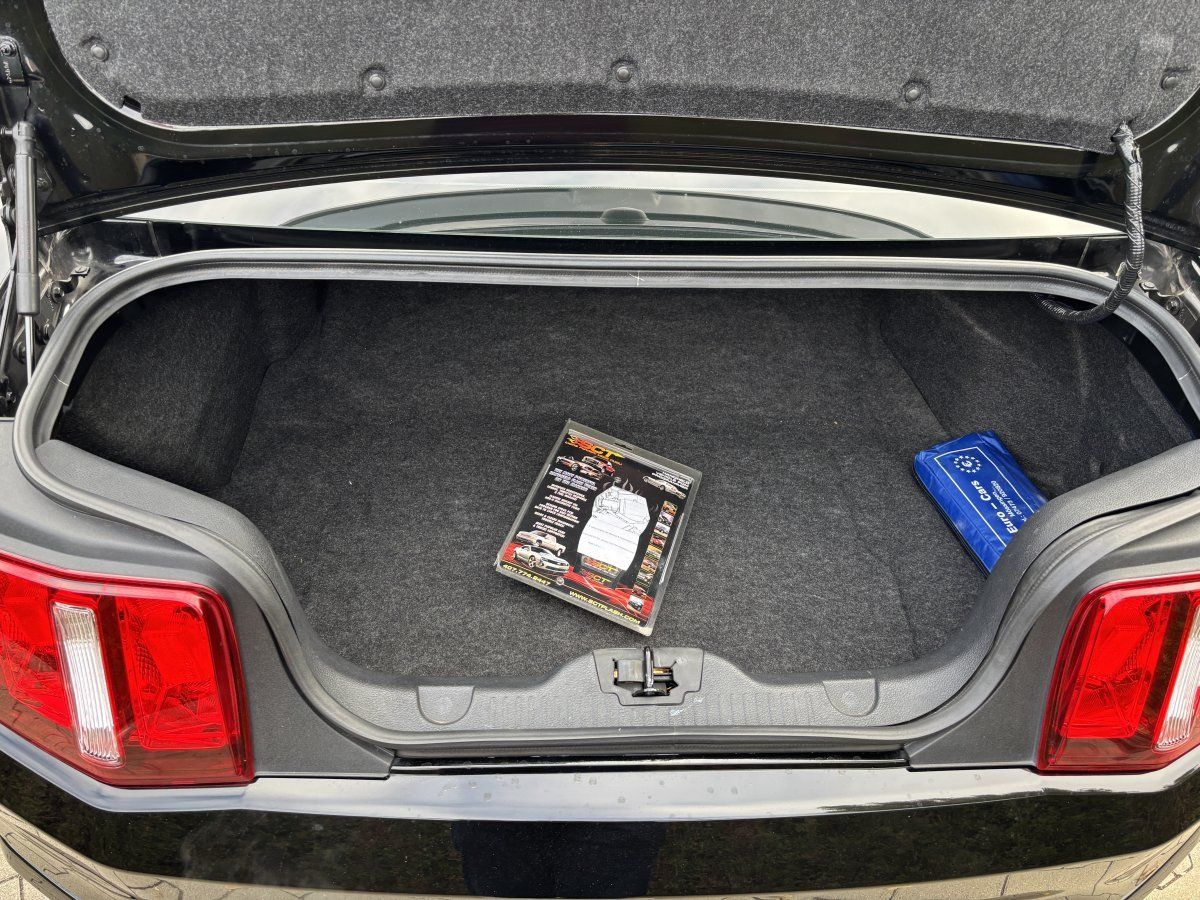 Ford Mustang (GT Premium Unfallfrei/1.Hand/Shelby 20Zo)