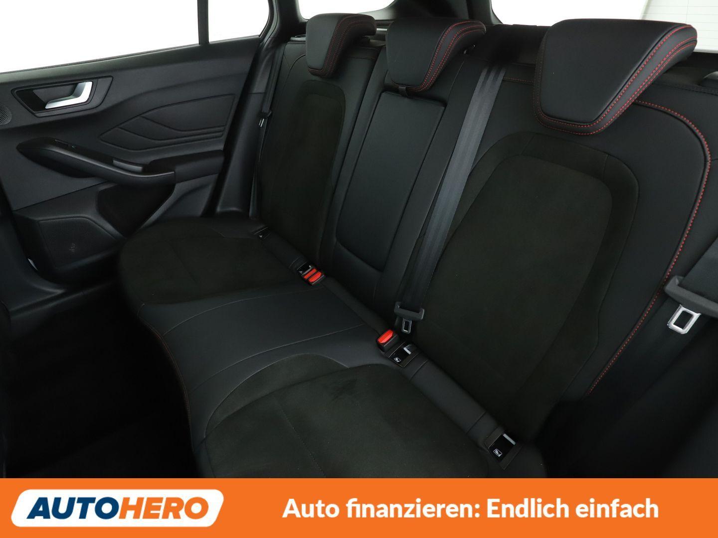 Ford Focus 2.3 EcoBoost ST X Aut.*LED*TEMPO*HUD*