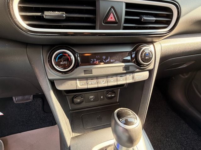 Fahrzeugabbildung Hyundai Kona 1,6 GDI Style Hybrid HUD*PDC*1.Hand