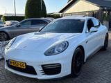 Porsche Panamera 4.8 GTS 441PK 2014 Facelift Weiß Carbon - gebrauchte Porsche Panamera mit Facelift
