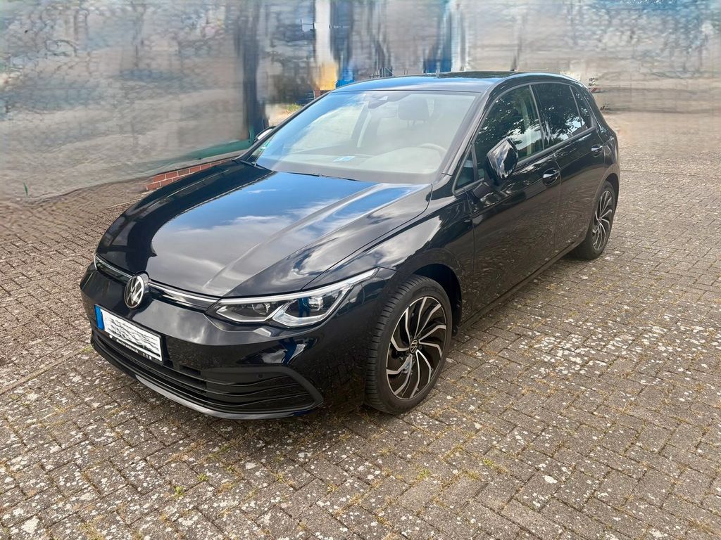 Image of Volkswagen Golf