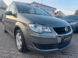 Volkswagen Touran Trendline*PDC*AHK*Top Zustand - gebrauchte VW Touran aus dem Jahr 2009