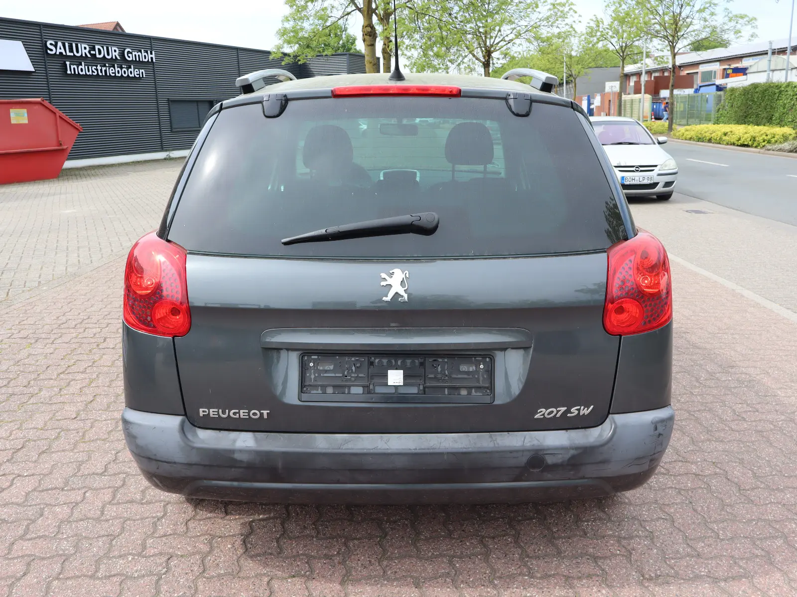 Peugeot 207 2009 — engine 1.397 cm³, 95 HP (70kW)