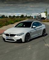 BMW M4 Coupé Eventuri Individual M-Paket Yido NO OPF - BMW M4 mit Benzin-Antrieb: Sportwagen