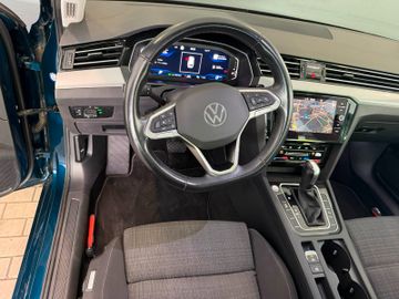Volkswagen Passat Variant - 10