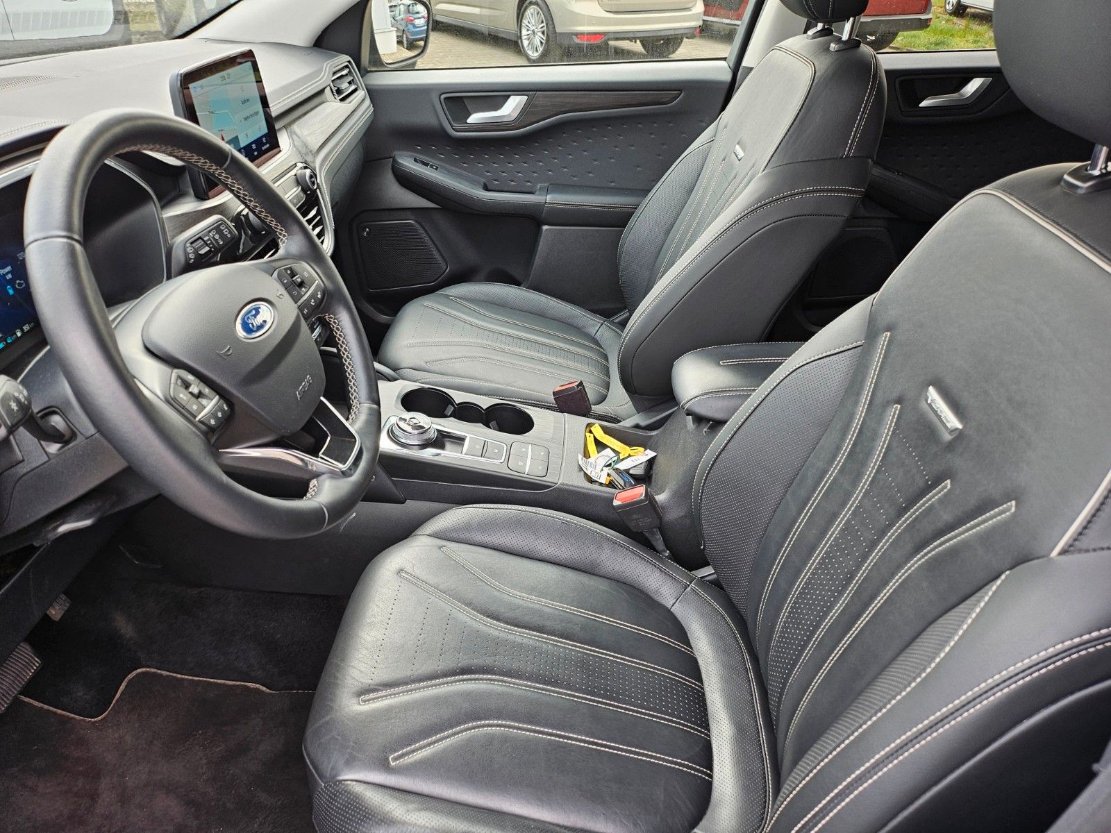 Fahrzeugabbildung Ford Kuga Plug-In Hybrid Vignale