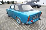 Trabant 601 Cabriolet 2 Takt mit Radio - Trabant mit Benzin-Antrieb: Cabrio
