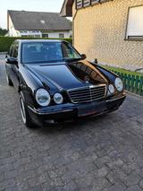 Mercedes-Benz Mercedes Benz E 280 Avantgard 4 Matic Brab... - Mercedes-Benz E 280: 4matic