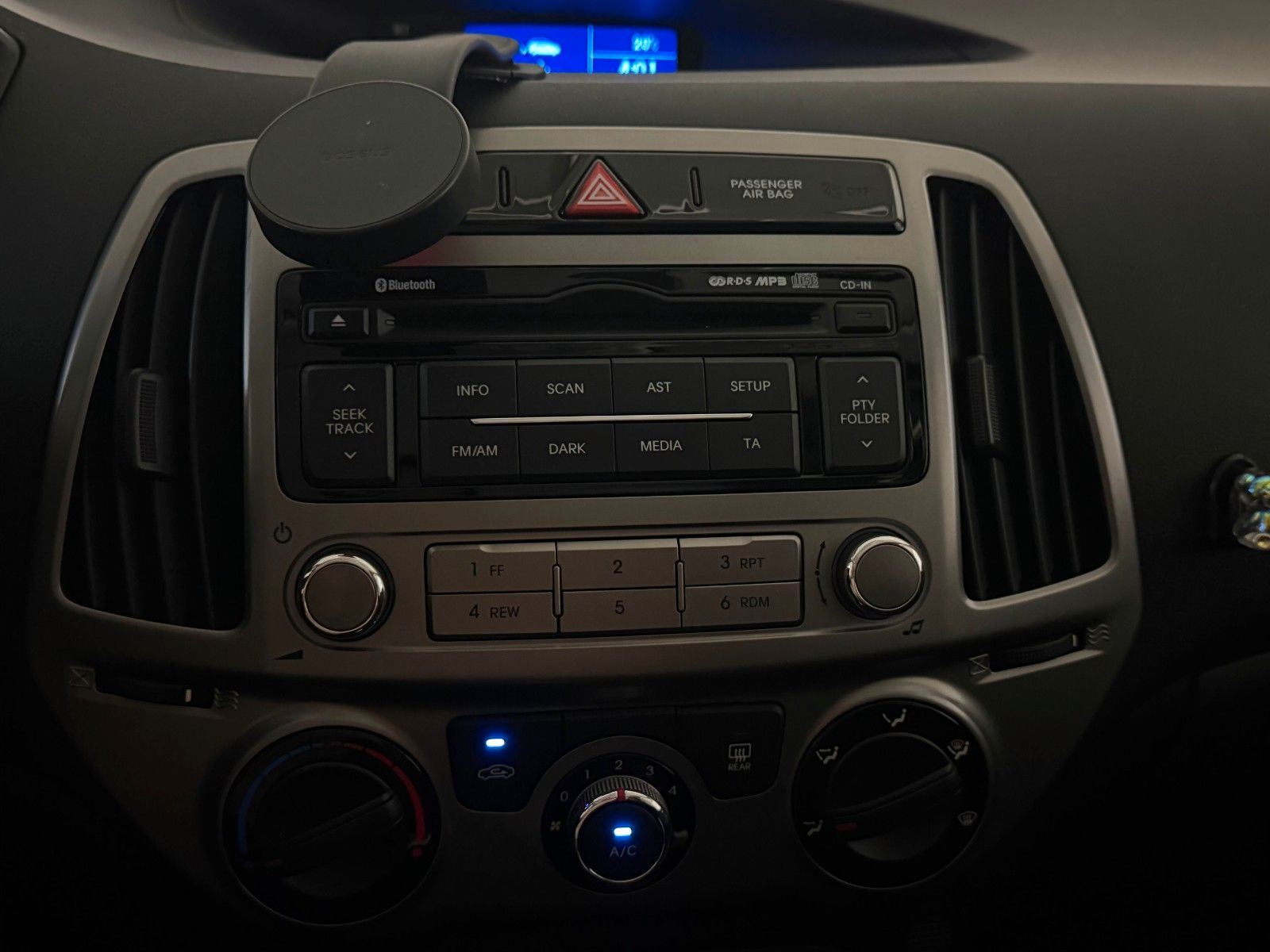 Fahrzeugabbildung Hyundai i20 FIFA World Cup Edition/KLIMA/SHZ
