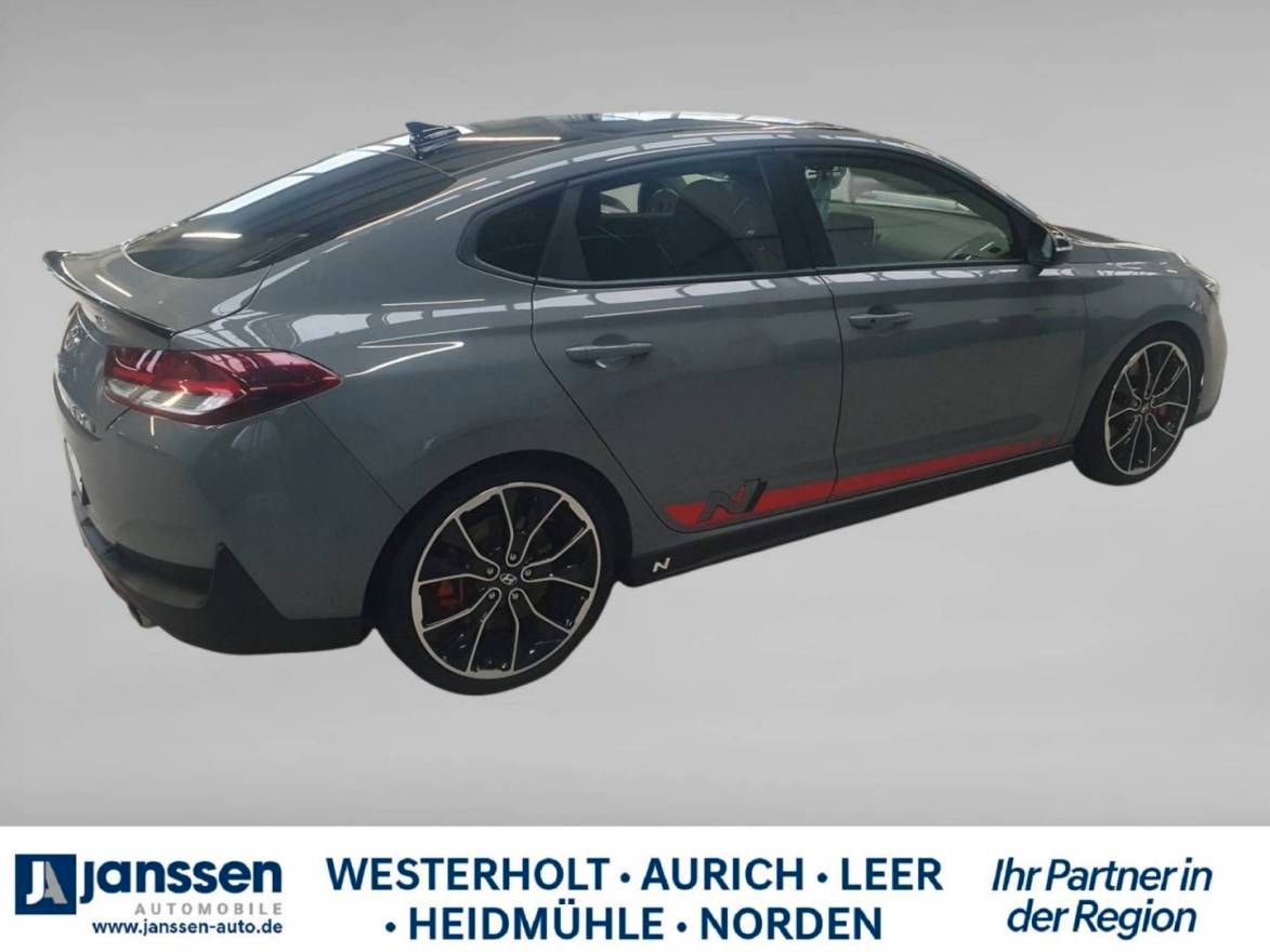 Fahrzeugabbildung Hyundai i30 Fastback N Performance Navigationspaket, PDC