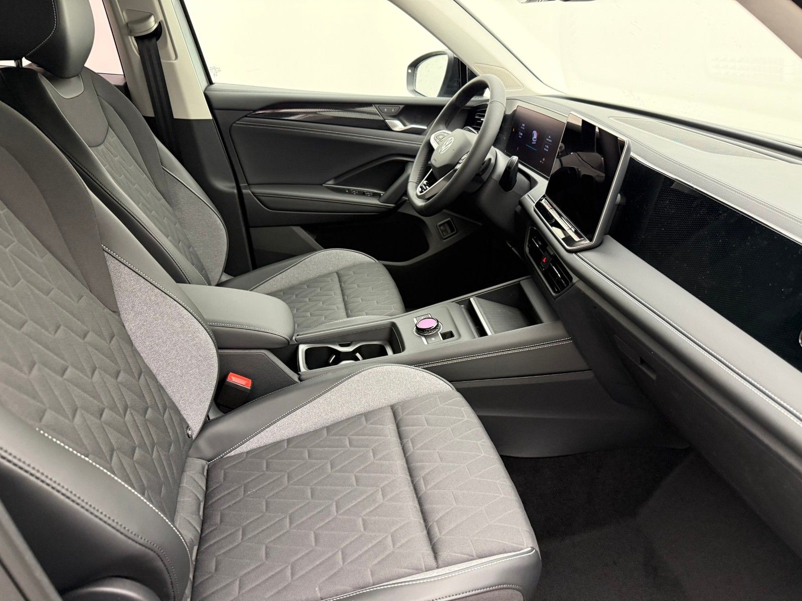 Volkswagen Tiguan 1.5 eHybrid DSG Life ENERGY DiscoverAHK imagem 3