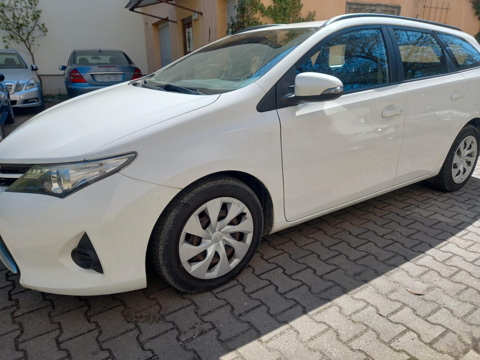 Toyota Auris Cool 1,4-l-D-4D