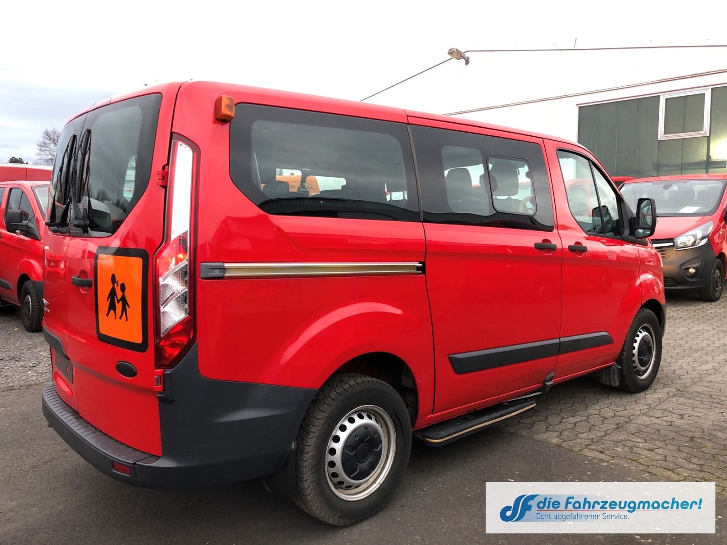 Fahrzeugabbildung Ford Transit Custom Kombi 300 L1 2.2 TDCi *2190