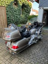 Honda Goldwing GL1800 - Motorräder in Wiesbaden