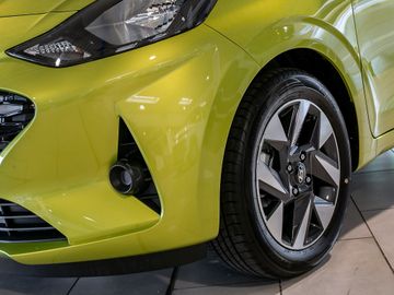 Hyundai i10 1.0 Trend Kamera Navi Spurhalteassistent DAB