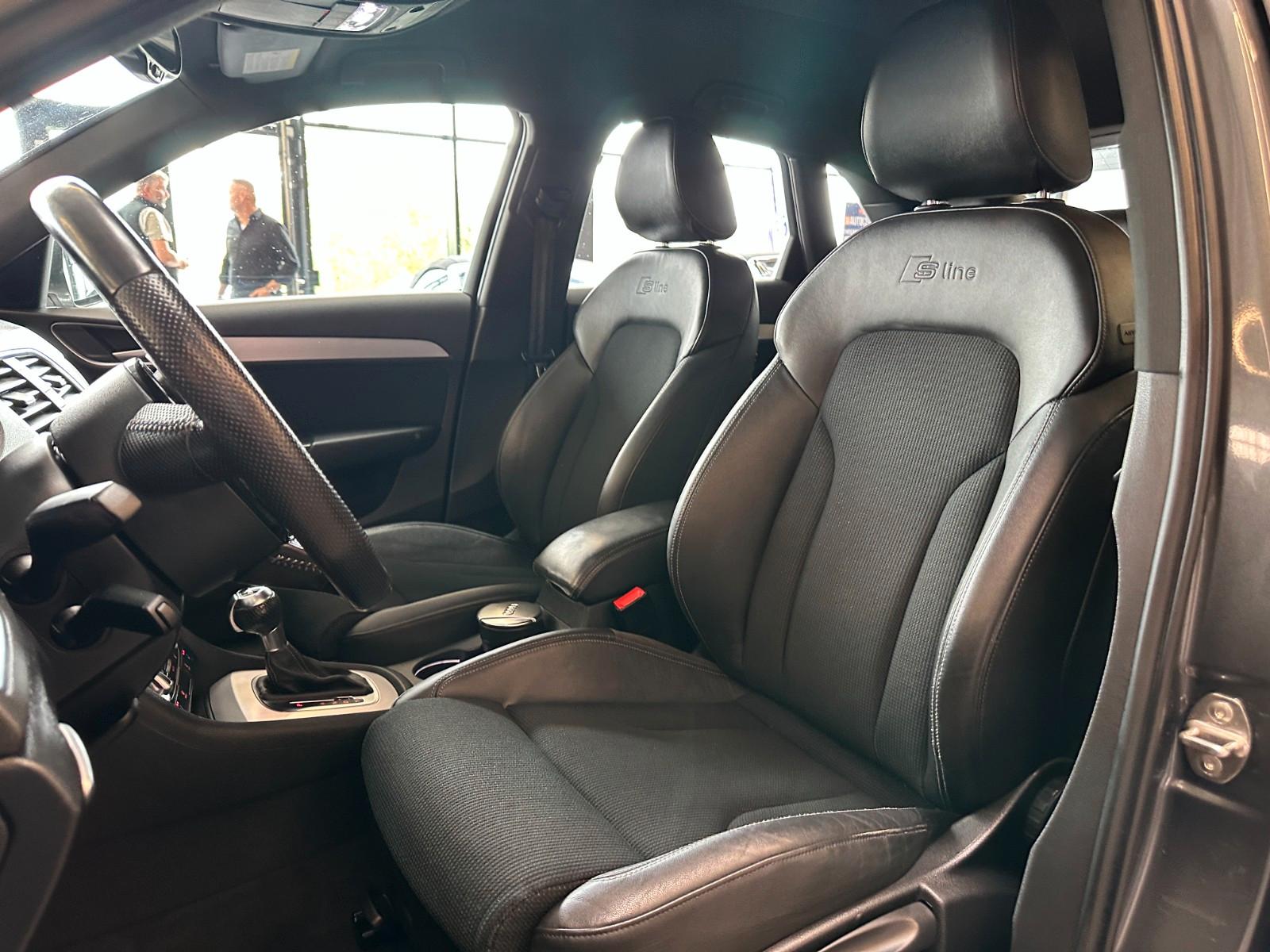 Audi Q3 2.0 TFSI quattro S line 170 ch • BVA • Navi • Bi-Xénon • Sièges chauffants - Keyless