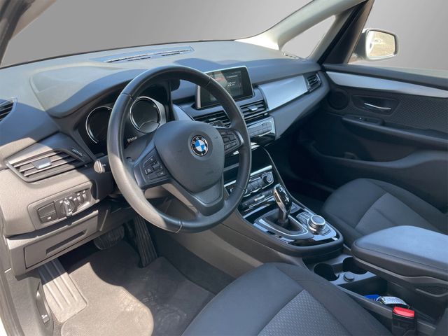 BMW 218d Active Tourer Advantage*Facelift*Buisness*