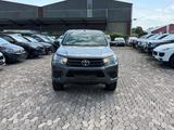 Toyota Hilux 2.4 D-4D 4WD 4 porte Double Cab Com - gebrauchte Toyota Hilux aus dem Jahr 2018