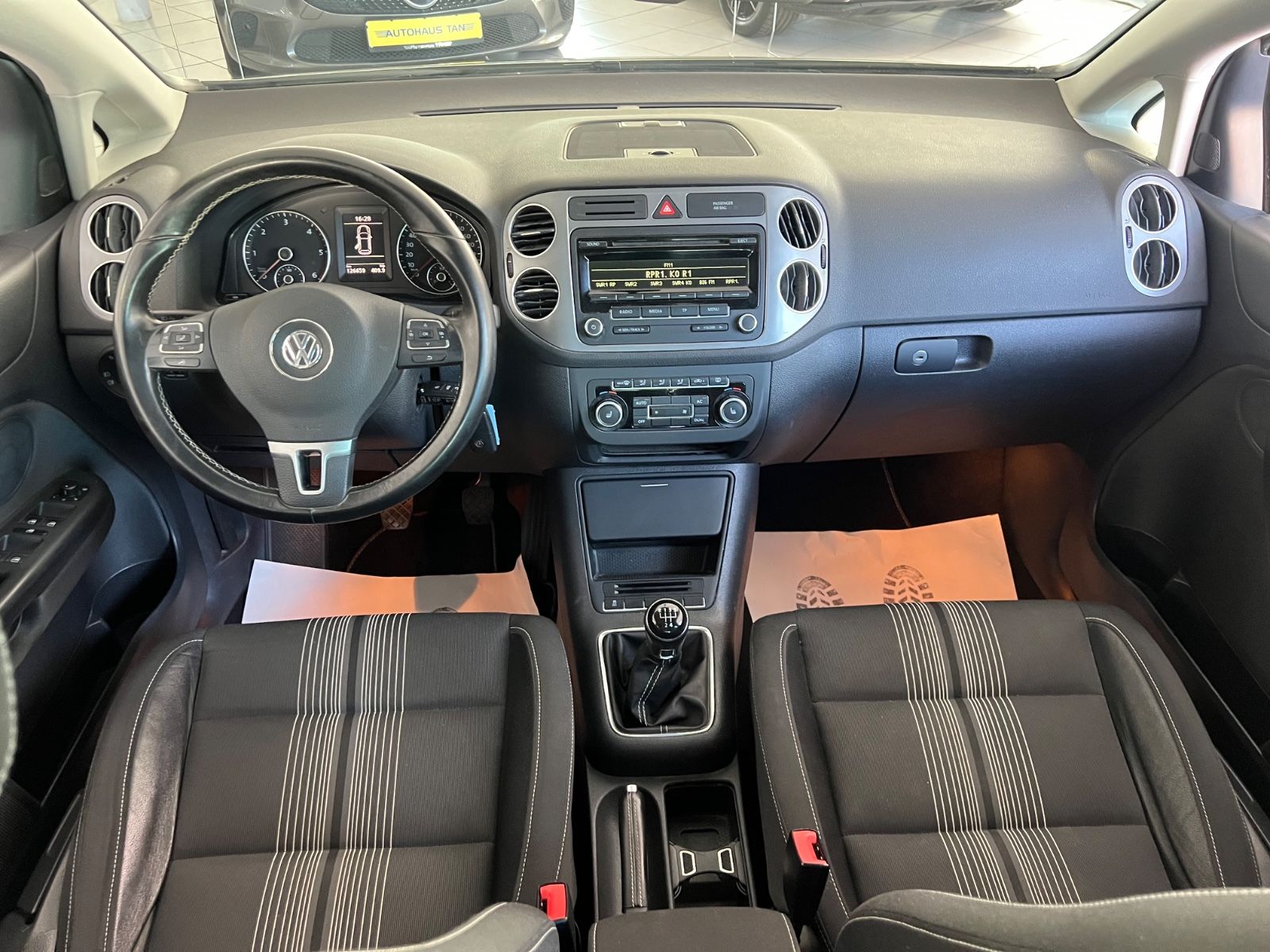 Fahrzeugabbildung Volkswagen Golf Plus 1.6 TDI Match * 1.HAND *