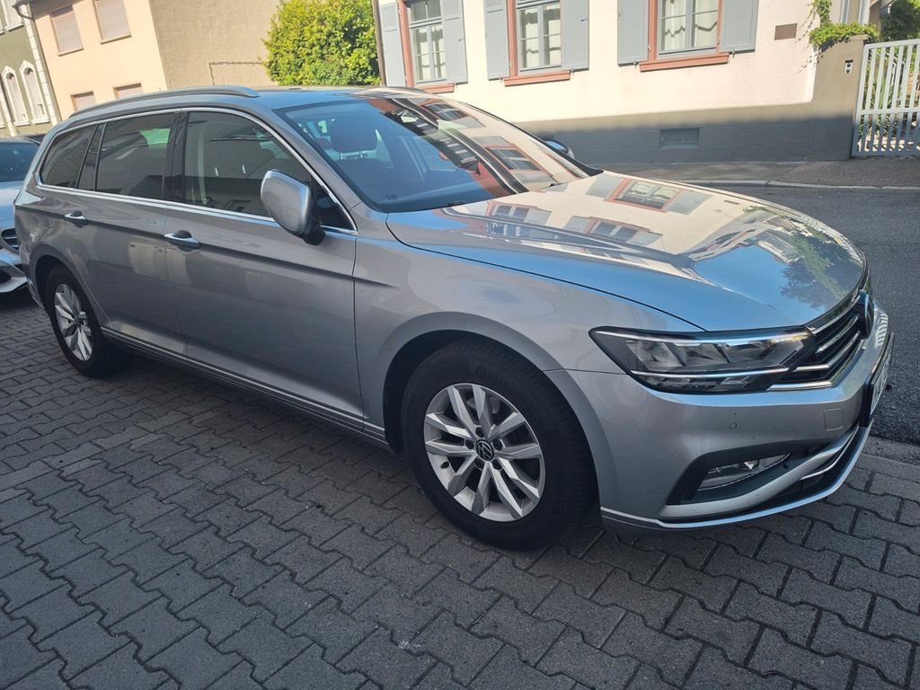 Image of Volkswagen Passat Variant