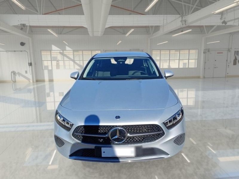 Mercedes-Benz MERCEDES-BENZ A 250 E PLUG-IN AT ADVANCED PROGRE imagem 2