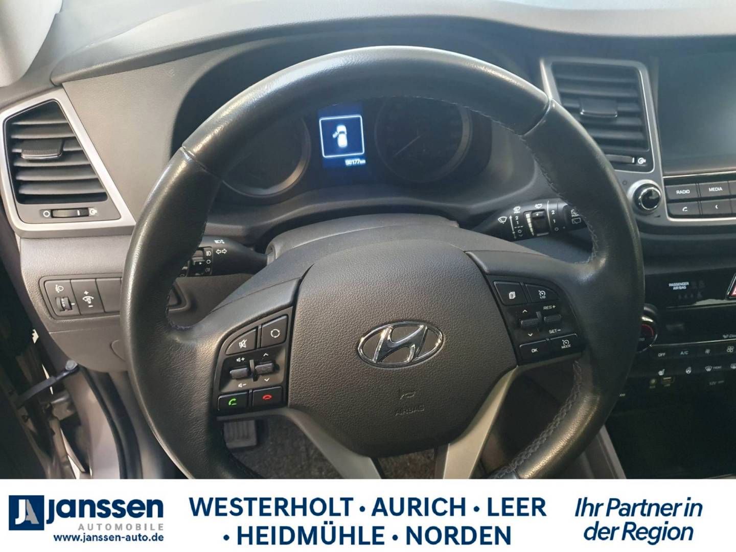 Fahrzeugabbildung Hyundai TUCSON blue Trend