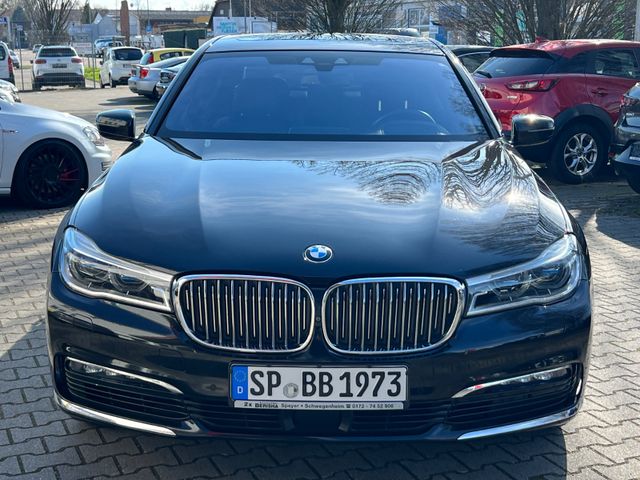 BMW 750 d xDrive *Carbone*360 Kamera*Head Up*21 Zoll