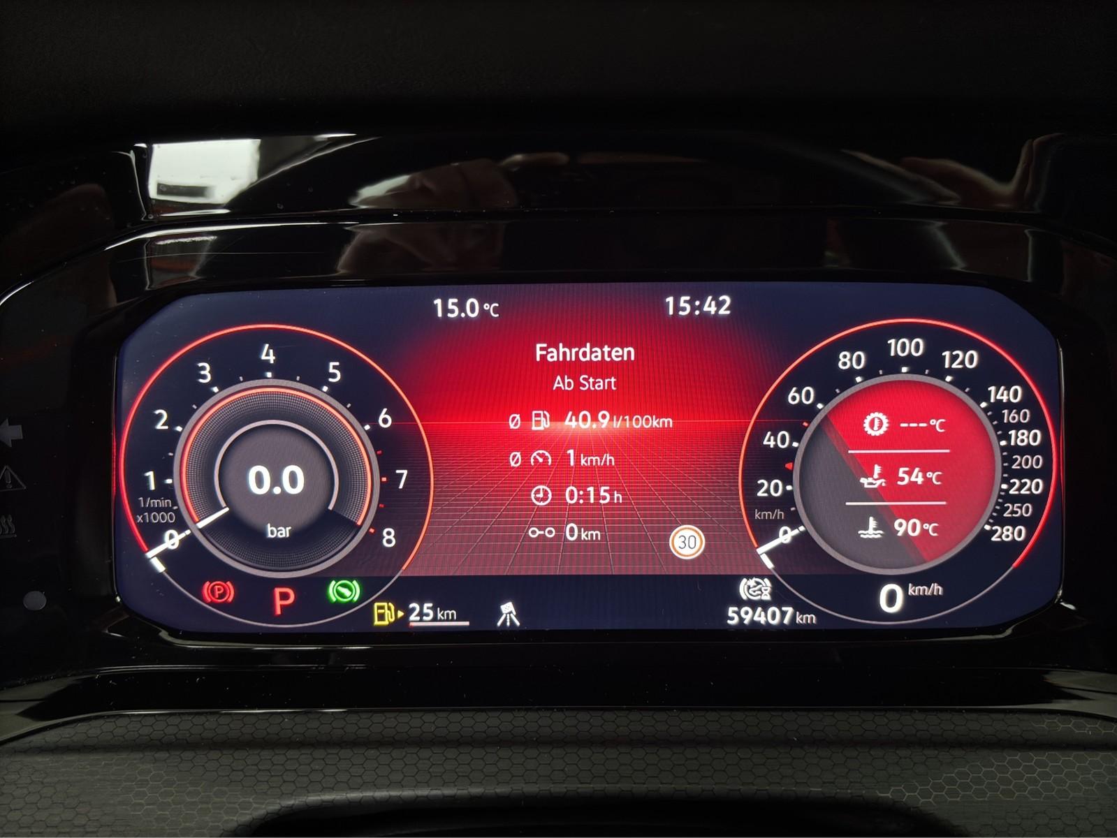 Volkswagen Golf VIII GTI Clubsport 2.0 TSI +KAMERA+NAVI+LED, миниатюра 10