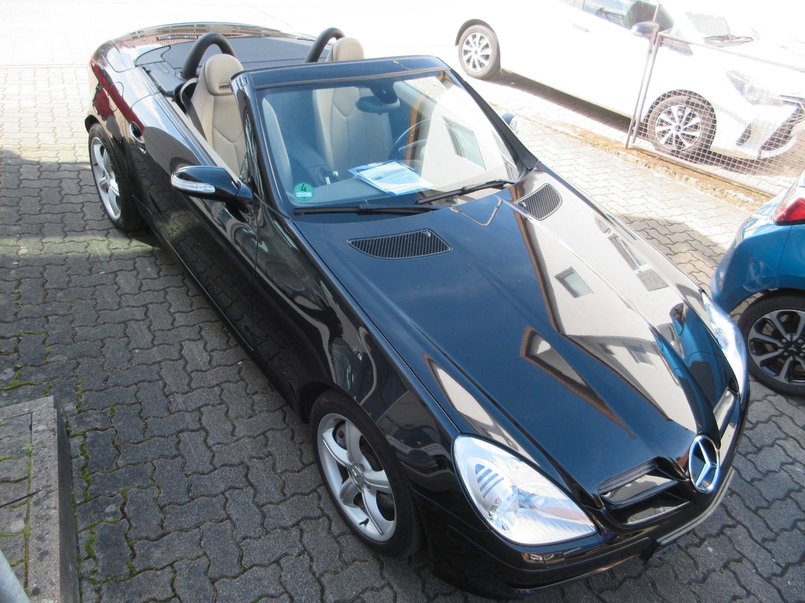 Mercedes-Benz SLK 350/BI-Xenon/Airscarf/Leder/Navigation/Sitzh