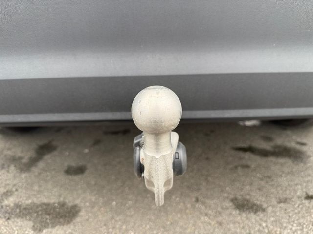 Tiguan Life 2.0 TDI AHK-klappbar Navi CarPlay