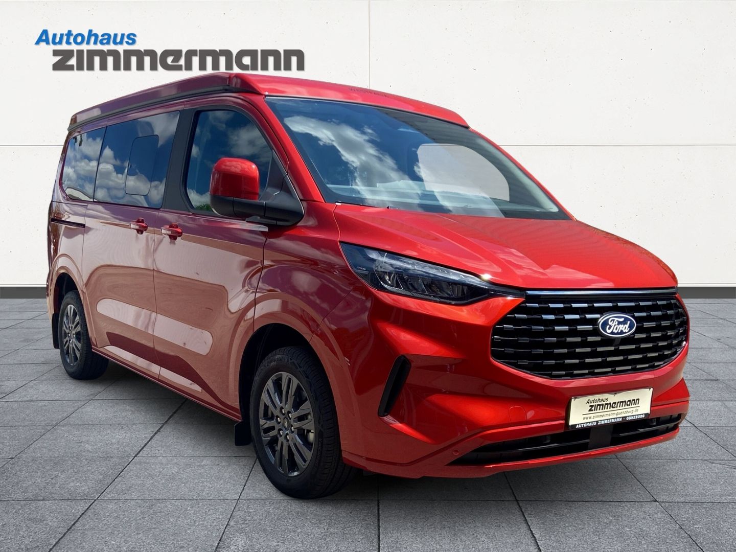 Ford Tourneo Custom Nugget 320L1 2.0 EcoBlue 170 PS A imagem 2