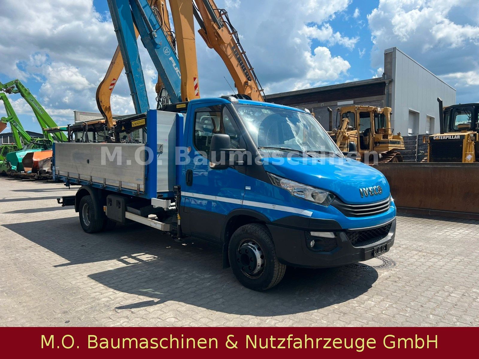 Fahrzeugabbildung Iveco Daily 70C18 / Kipper+Kran Hiab 044 D-2/