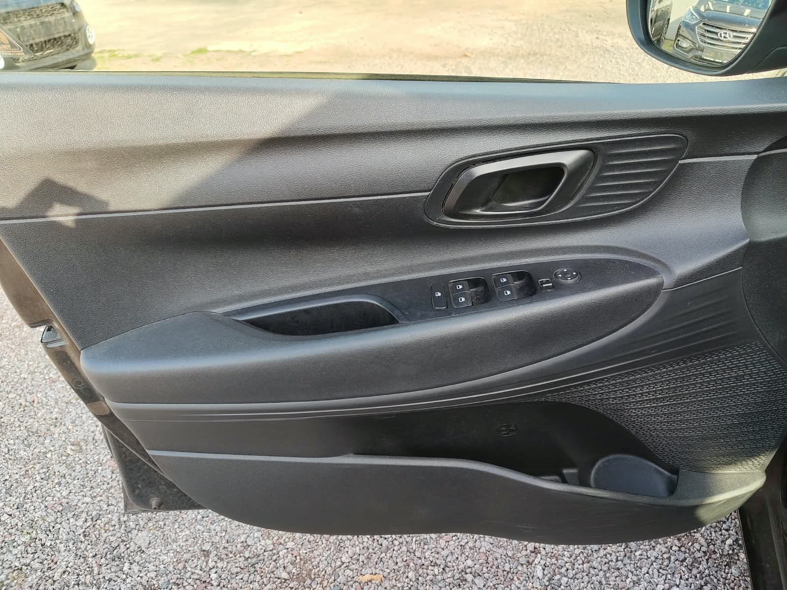 HYUNDAI i20  1.2 Select Kamera Klima CarPlay – Bild 21