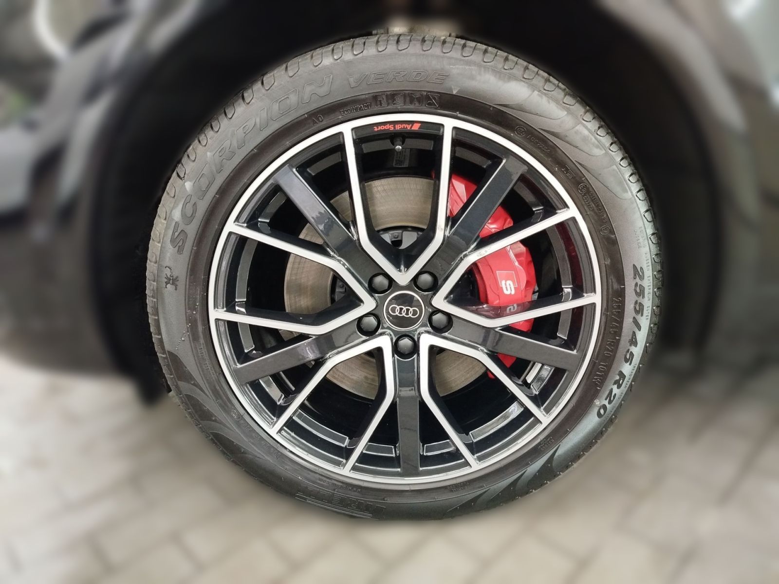 Audi SQ5 - Bild 4
