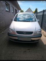 Opel Ich verkaufe ein Opel Zafira A an - gebrauchte Opel Zafira aus dem Jahr 2002