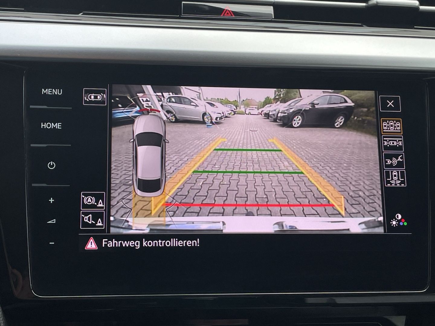 Arteon 2.0TSI DSG 4Motion R-Line Pano/AHK/Kamera