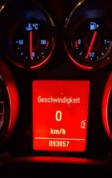 Opel Astra 1.4 Turbo Edition 103kW Edition - Opel Astra aus 2010: Turbo