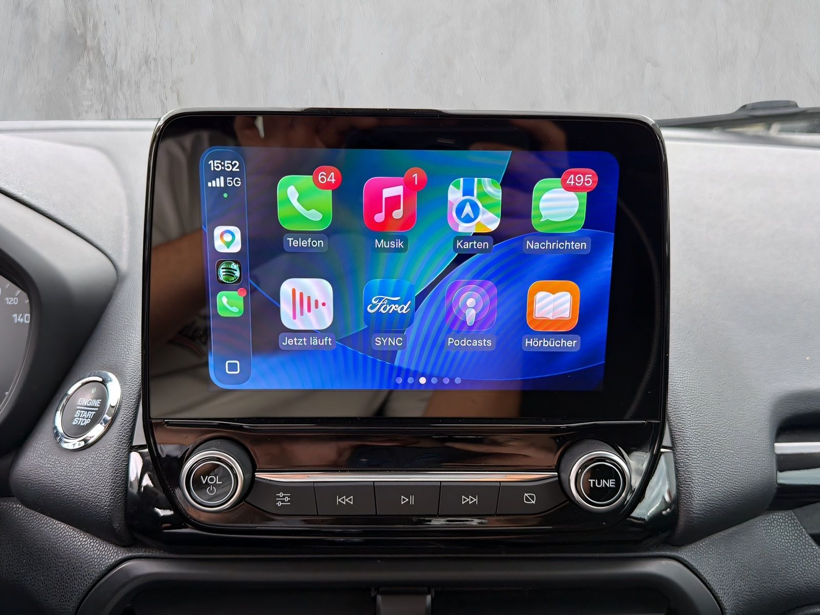 Fahrzeugabbildung Ford EcoSport 1.0 ST-LINE AHK LEDER KLIMAAUT.NAVI PDC