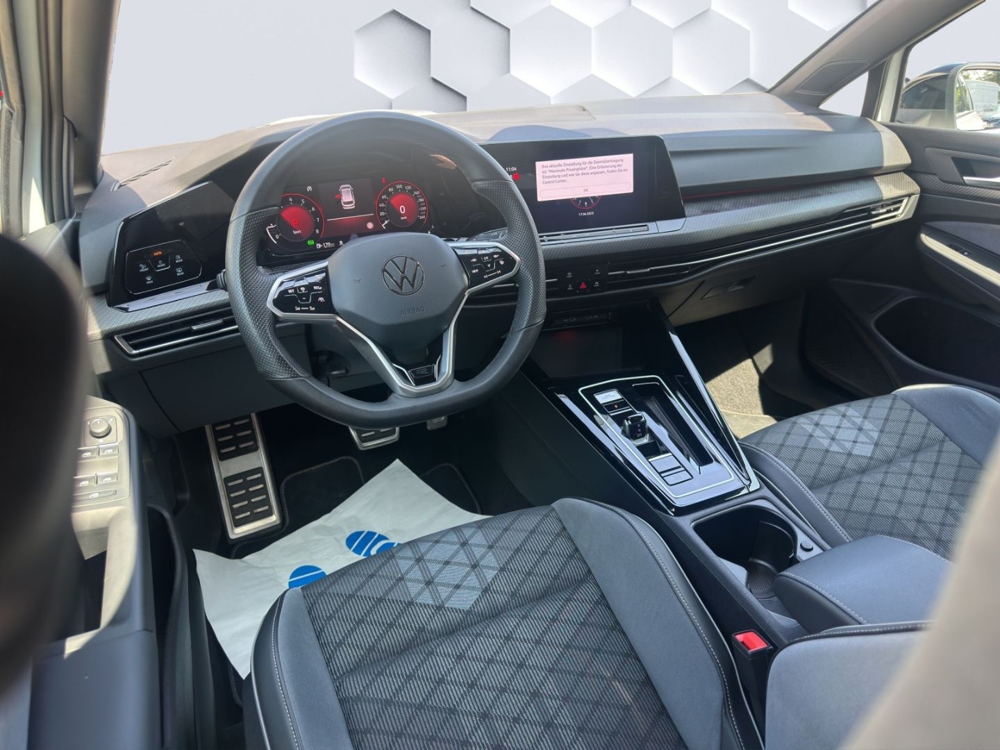 Golf Variant VIII Mildhybrid R-Line 1.5 eTSI DSG