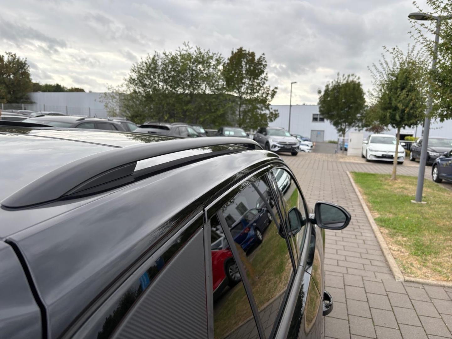 Volkswagen T-Roc R-Line 2.0 TSI 4Motion StandHZG AHK Navi, миниатюра 26