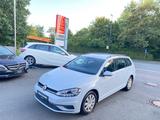 Volkswagen Golf VII Variant 1.6 TDI BMT Trendline NAVI LED - Volkswagen Golf: Trendline TDI