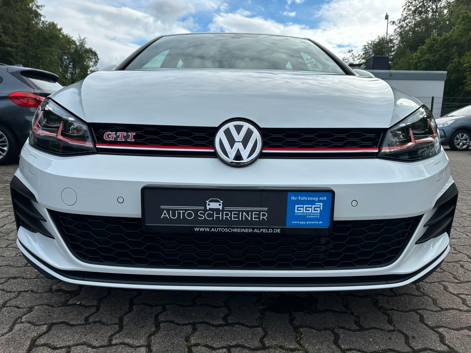Volkswagen Golf VII Lim. GTI Performance DSG LED SHZ