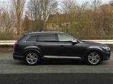 Audi SQ7 4.0 TDI quattro *KOMPLETT VOLL* - graue Audi SQ7